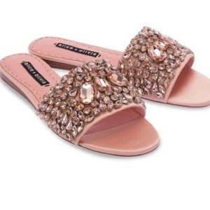 ALICE AND OLIVIA Sandals